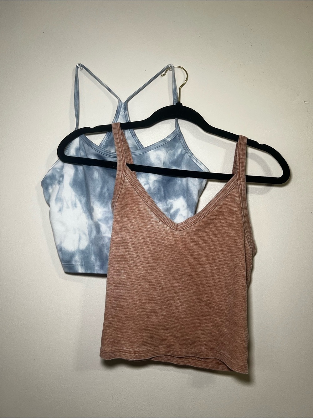 BUNDLE OF 2- Aerie Sports Bra & Tank Top